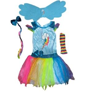 Child’s Hasbro My Little Pony 🌈 Rainbow Dash costume  and carry bag
